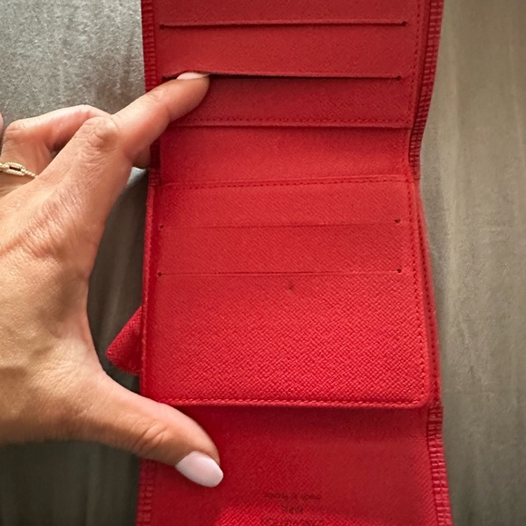 Louis Vuitton Red Epi Trifold Wallet. - Picture 3 of 6